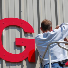 Sign Installing