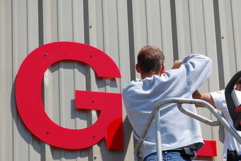 Sign Installing