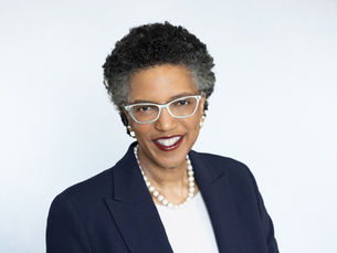 Behind the Scenes: Hair & Makeup for Harvard Business School Professor Linda Hill