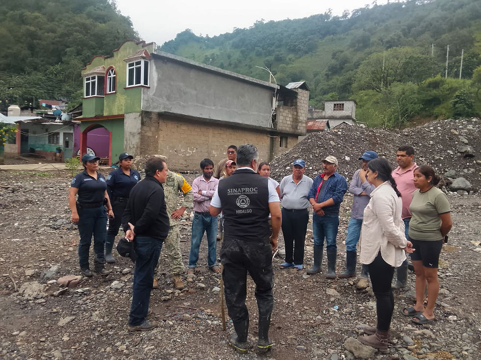 Refuerza gobierno de Hidalgo apoyo a familias de Tianguistengo ante estas lluvias