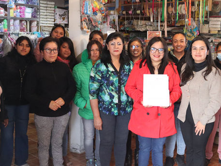 Red de Mujeres pachuqueña lista para colaborar en “Tejedoras de la Patria”