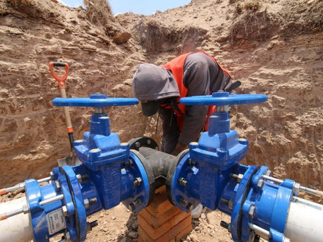Entra en operación nueva línea de distribución de agua potable, en San Agustín Tlaxiaca