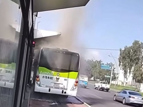 SITMAH atiende con prontitud incidente por falla eléctrica en unidad Exprés T-04 en estación Tecnológico de Monterrey