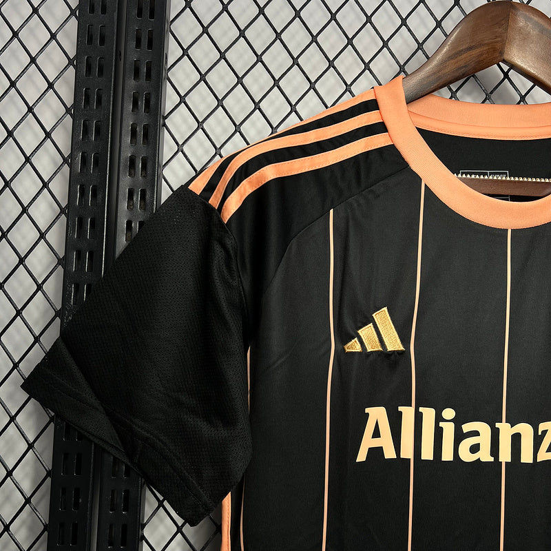 Thumbnail: 24-25 Bayern Munich Especial