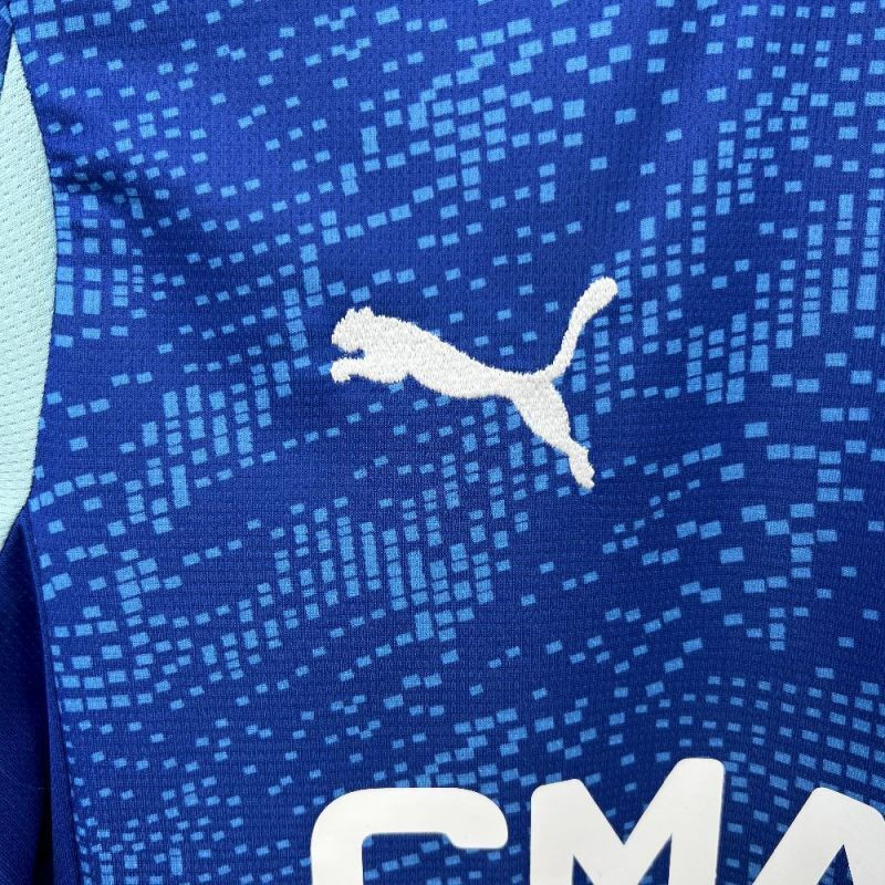 Thumbnail: 25-26 Marseille Second Away