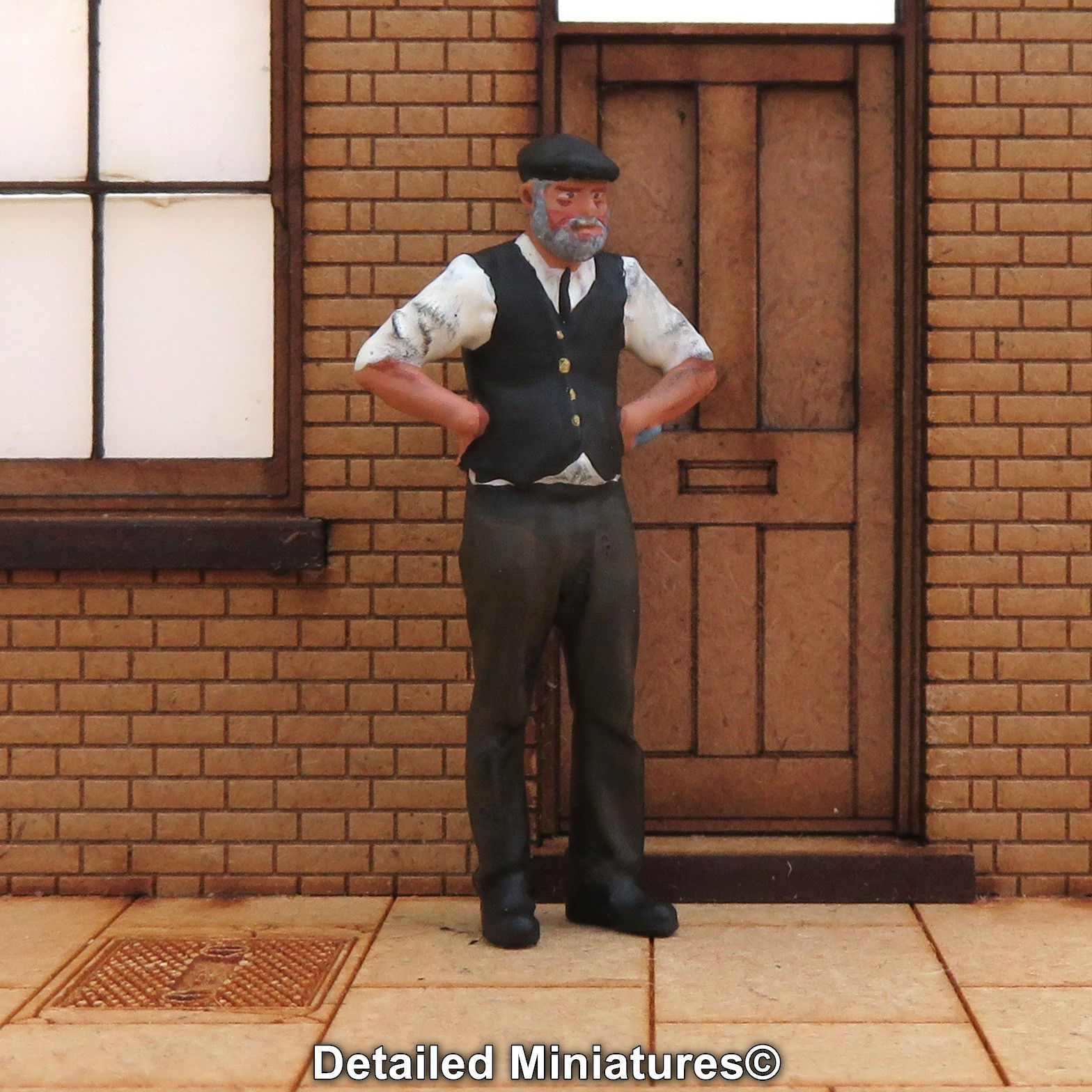 DM514 Steam Loco Crew Hands On Hips