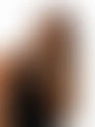 TANNED SKIN A BIG SMILE // GET THE LOOK