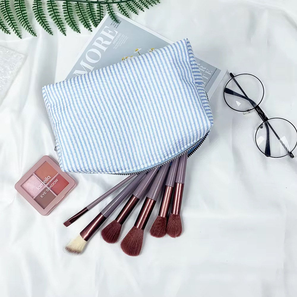 đ Everyday Essentials Zipper Pouch â Cute, Compact & Convenient