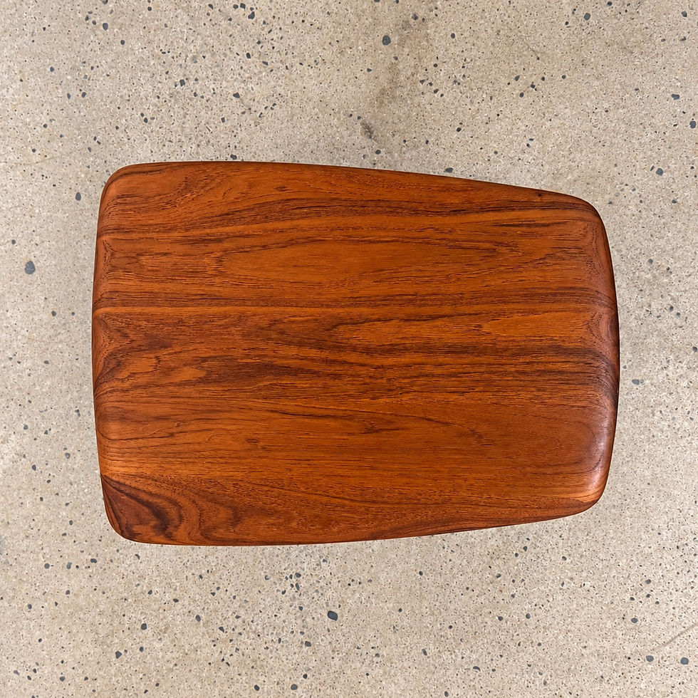 Miniature : Table d’appoint en teck solide