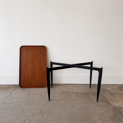 Table d’appoint en teck