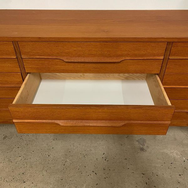 Miniature : Commode en teck