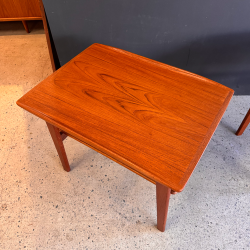 Table d’appoint