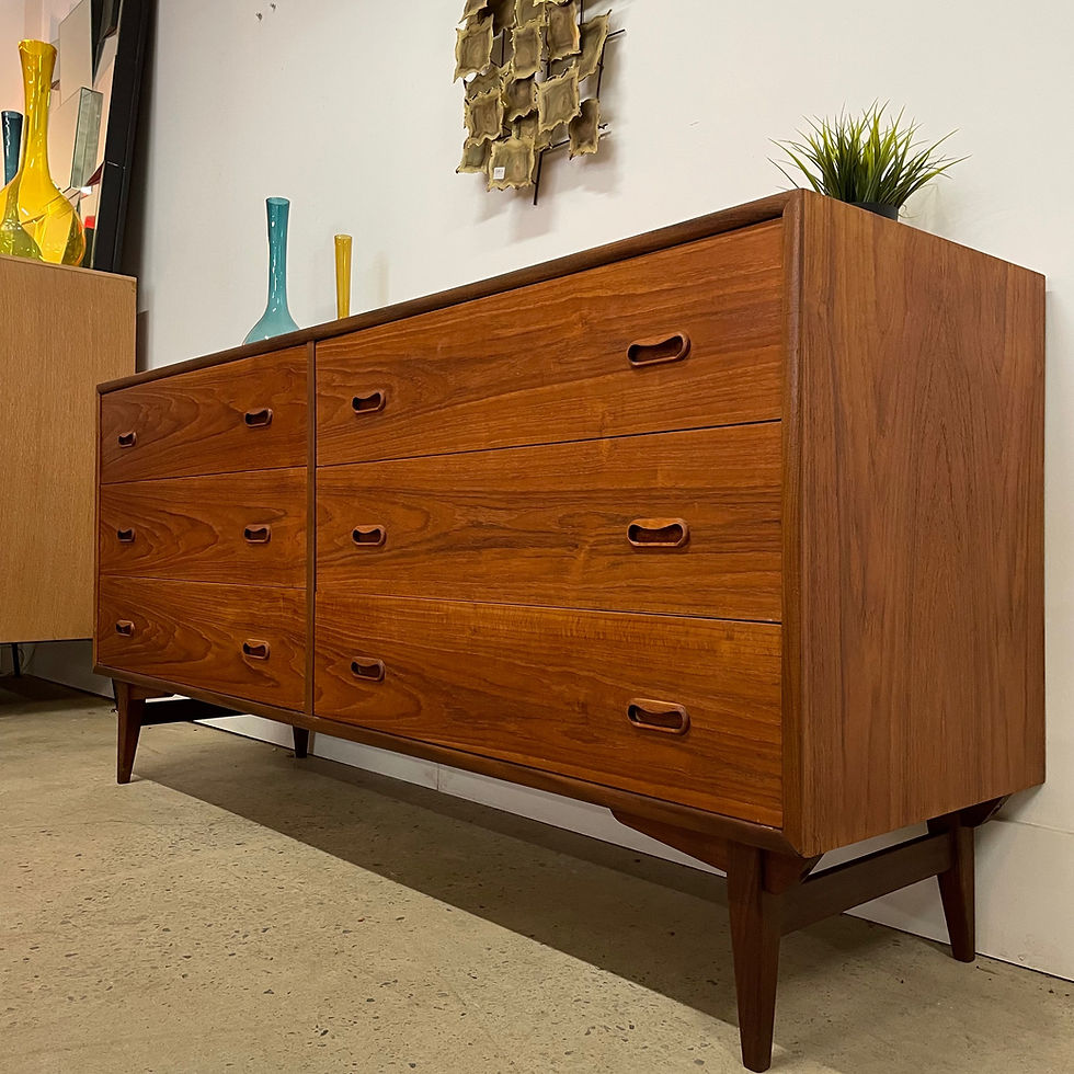 Miniature : Commode 6 tiroirs en teck