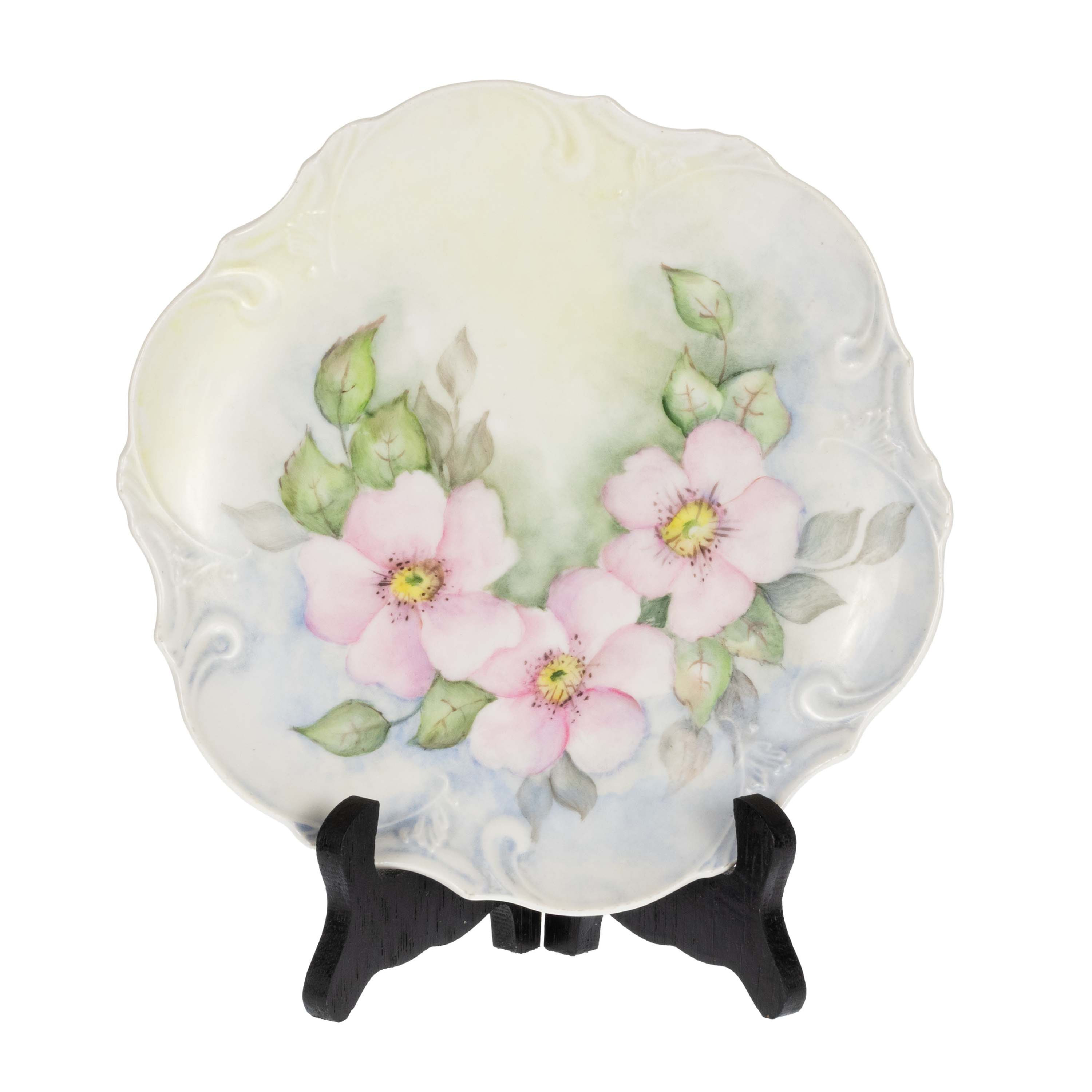 Beautiful Hand-painted Floral Pattern Display China Plate front