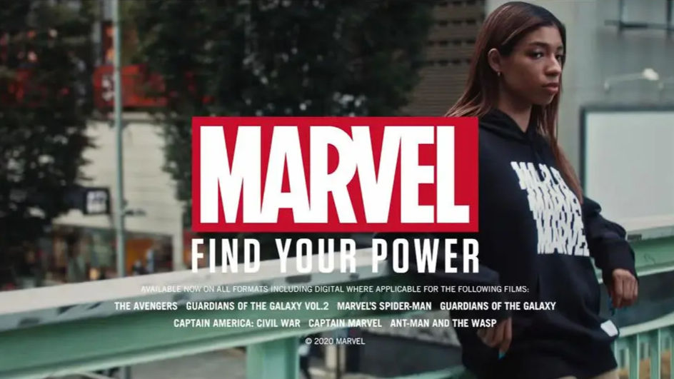 UT×MARVEL_edited.jpg