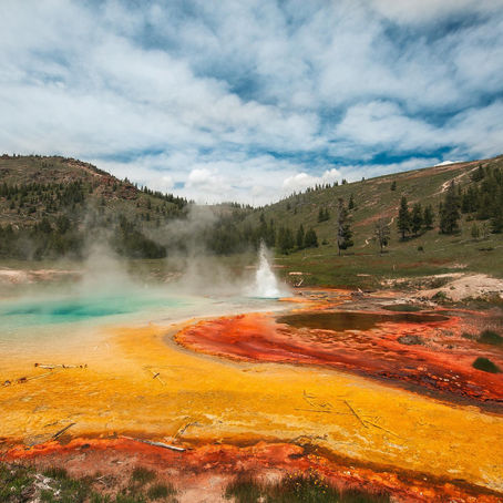 5 Hidden Day-Hikes to do in Yellowstone