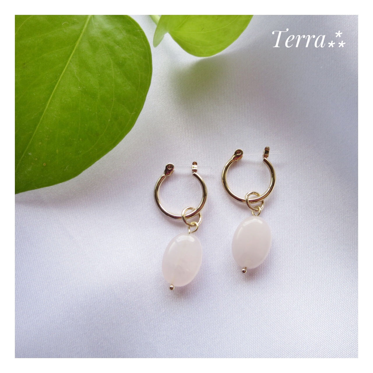 ローズクォーツフープピアス