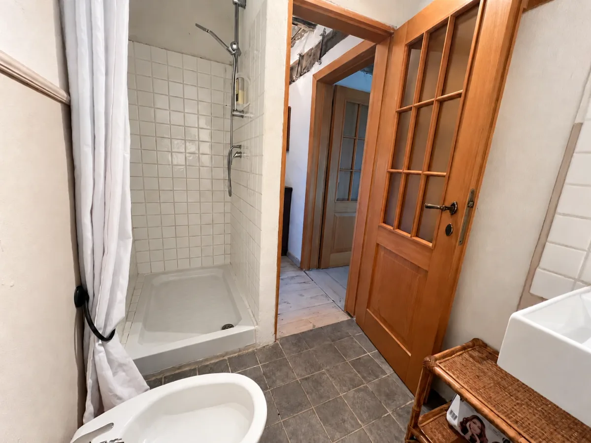 Private bathroom — shower
