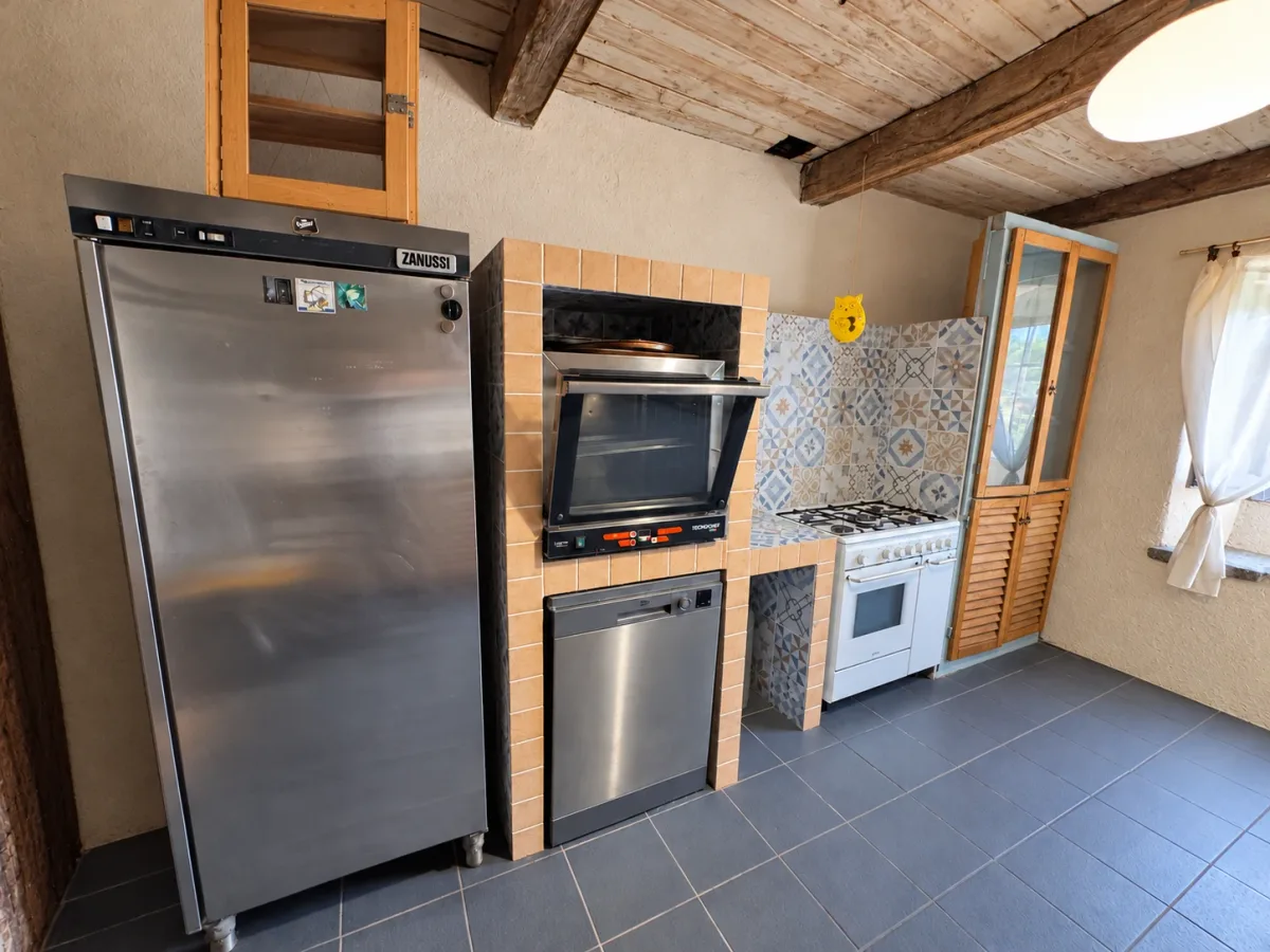 The Casale kitchen — appliances