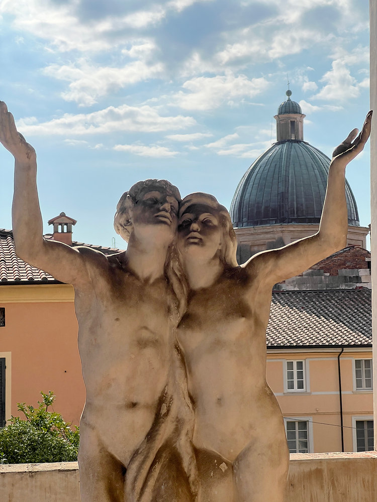 Best place to visit in Italy by
New York Times. Travel tips of Art, Nature and Food in Massa Carrara