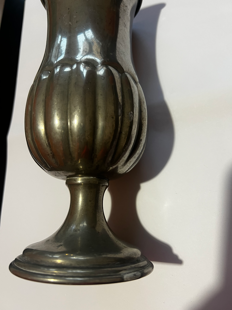 Miniatura: Vaso in peltro 95 portafiori anni 50  