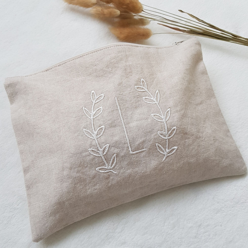 Miniature : Grande pochette - Broderie de l'initiale
