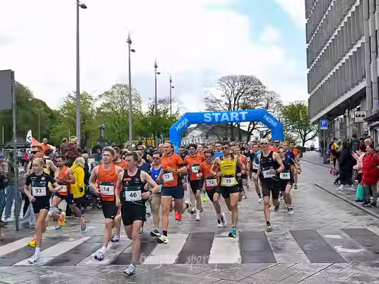 3 Spirit 5km på 15 tallet i Bergen, Sjur F vant Hgsd Backyard + Spirit NM bronse i terrengstafett og Finn Isaksens dyriske løyperekord på 50 miles Sandnes ultra