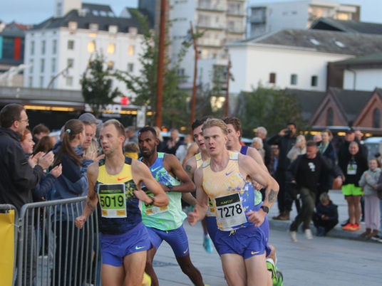 Jakob med nest beste 5km på norsk jord 13.26, kun to sek foran Forusløpet i 2020.