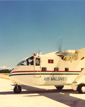 30127395_601645116846845_522855385939167