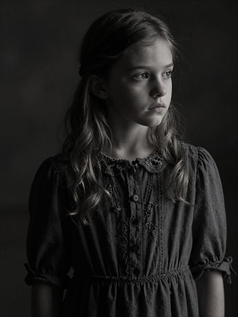 Lonely Child_2 (BW).jpg