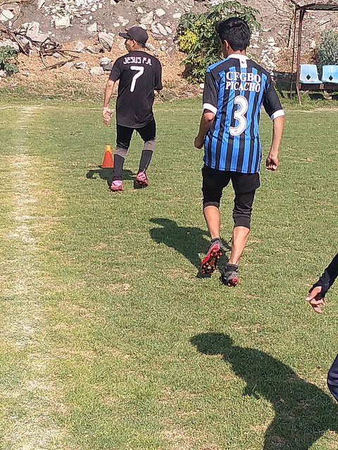 Entrenamiento_20220315_094343602_BURST001.jpg