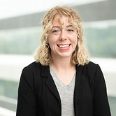 MaggieSingerhouse-KnauberHeadshot.jpg