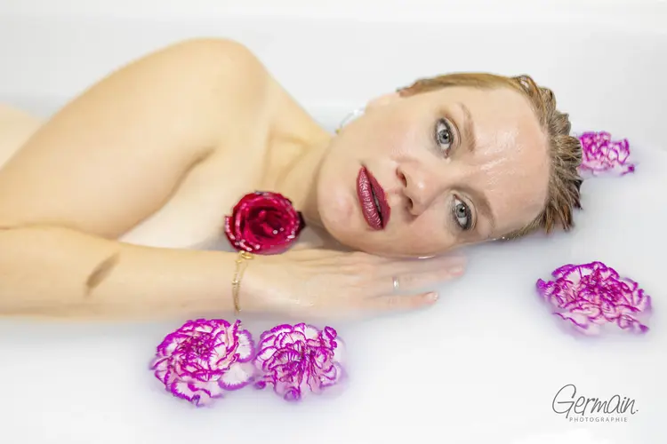 Bain de Lait, milky bath, portrait, artistic, flowers, white, purple, red, redhead, woman, Woman.