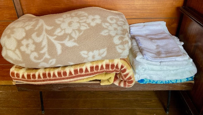 毛布、タオルなどのご支援をいただきました