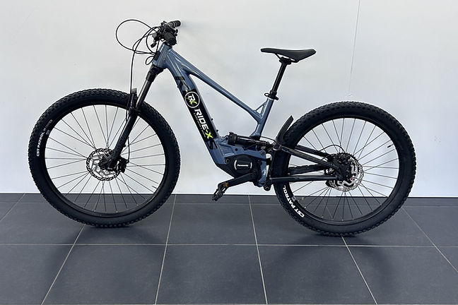 E-MTB full suspension usata 725 Wh
