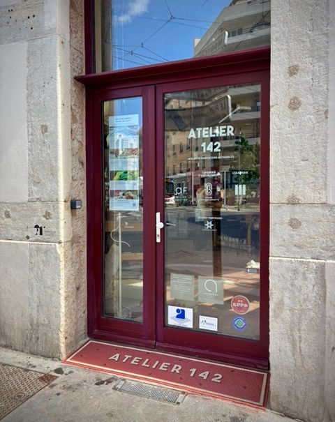 mosaique, pas de porte, atelier villeurbanne, atelier lyon, mosaiste, mosaique, art marocain, zellige, céramique,  pas de porte, atelier villeurbanne, atelier lyon, mosaiste, mosaic, carrelage, architecte, décoration