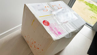 ピカチュウの段ボール箱