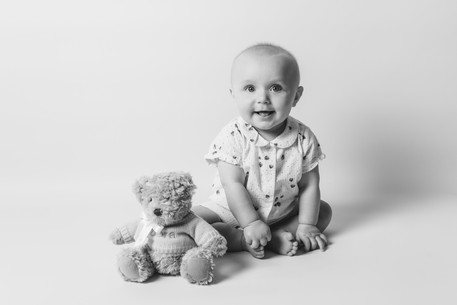 sitter baby photoshoot halifax huddersfield west yorkshire 11.jpg