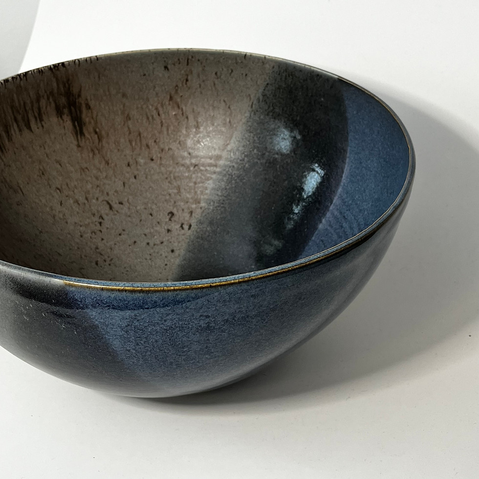 Thumbnail: Large serving bowl
