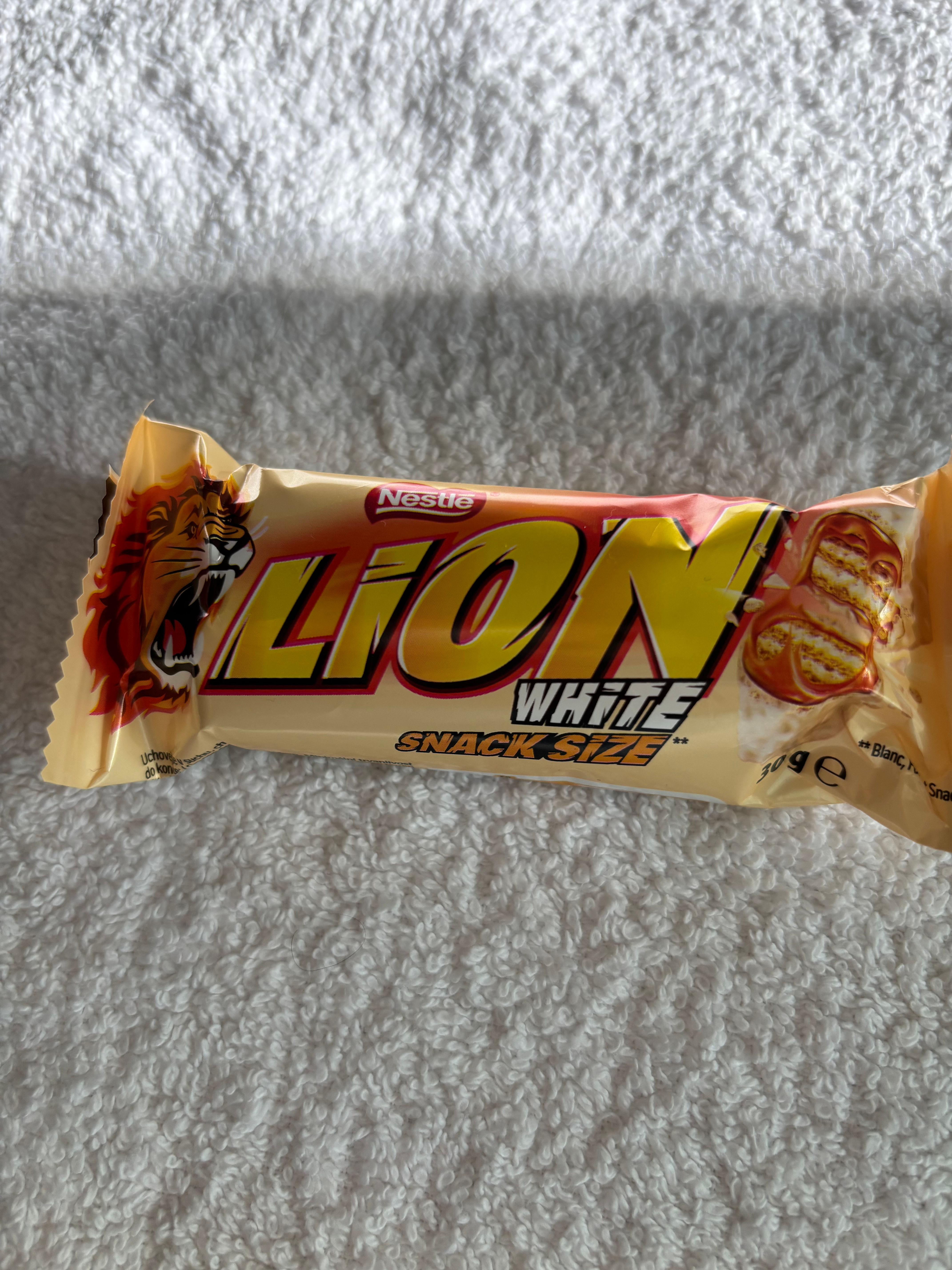 LION WHITE Chocolat Blanc 