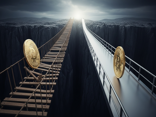 Una imagen conceptual que contrasta dos puentes que cruzan un abismo hacia una luz: un puente de cuerda de madera, roto y destartalado a la izquierda, y un puente moderno y estable a la derecha, cada uno con una moneda de Bitcoin.