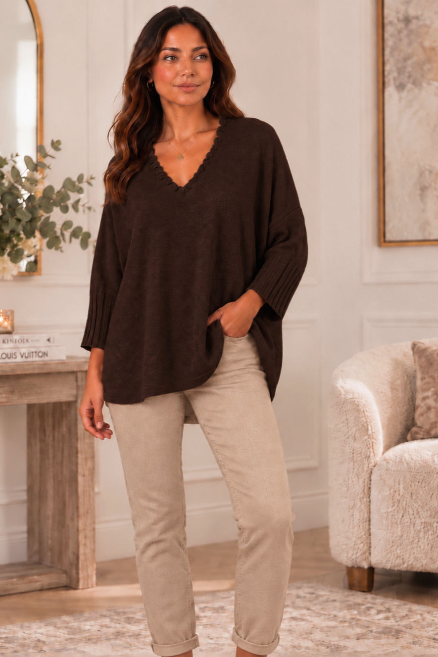 Made in Italy Brown Oversized Fancy Stitch V-Neck Jumper One Size UK 10-20 – Evie Bleu