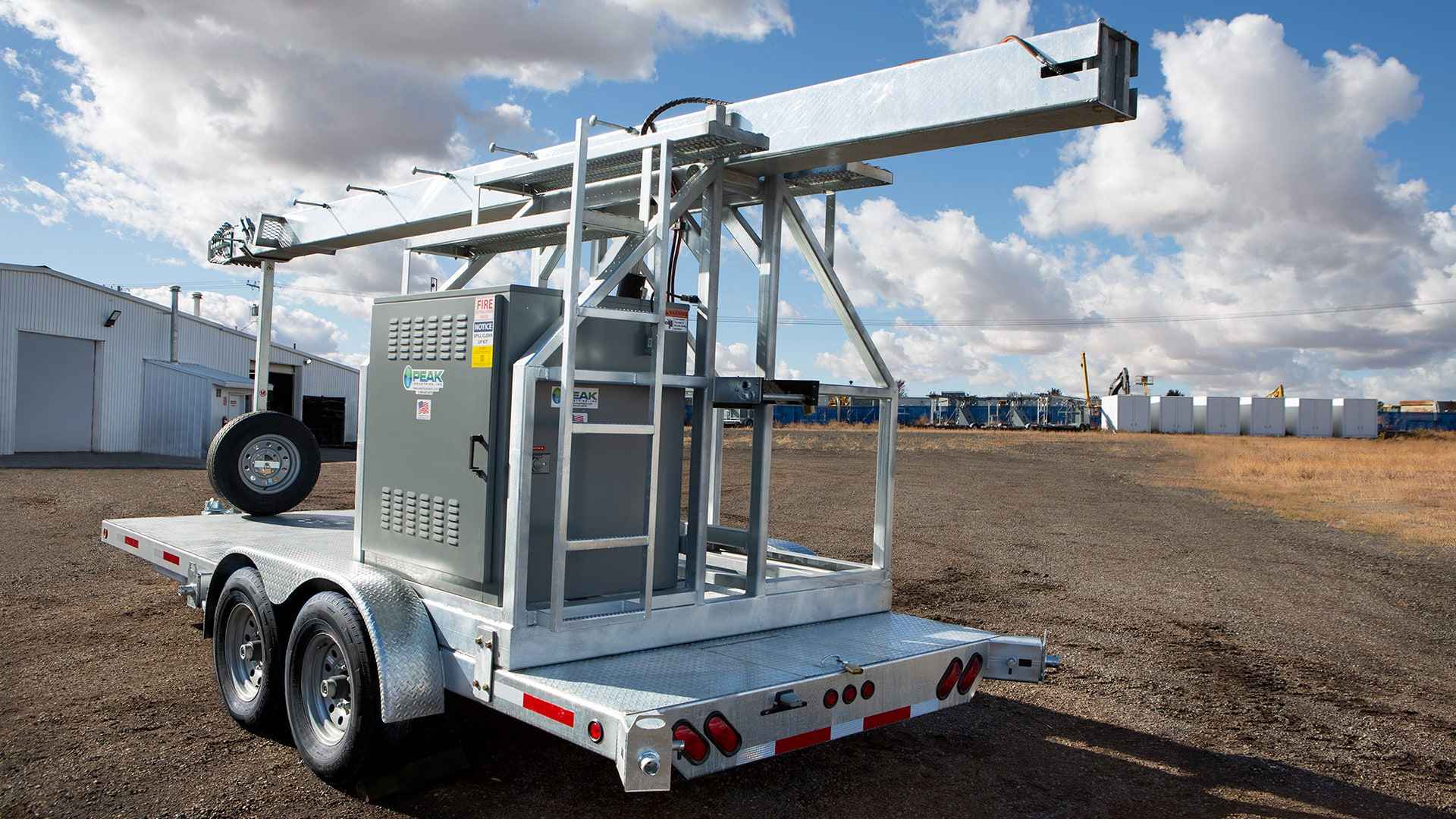 120 ft Long-Reach COW Trailer