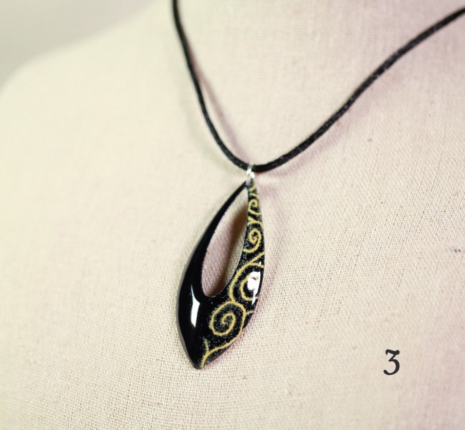 Miniature : Collier Plumes