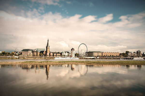 Düsseldorf Rhein Innenstadt Hochzeit