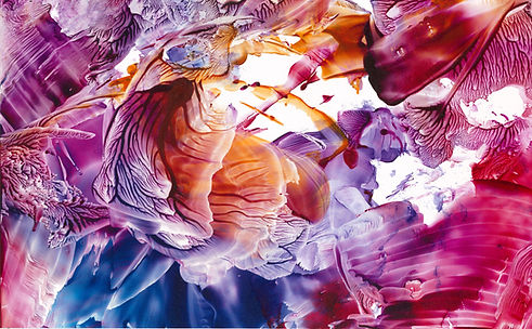 Découvrez les peintures à la cire de Valérie Nicola : des œuvres encaustiques vibrantes, entre matière, imagination et lâcher-prise.