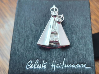 Marias, Rogai por Nós!