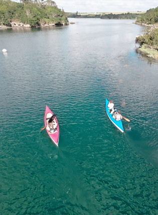 canoë vu dessus_edited.jpg