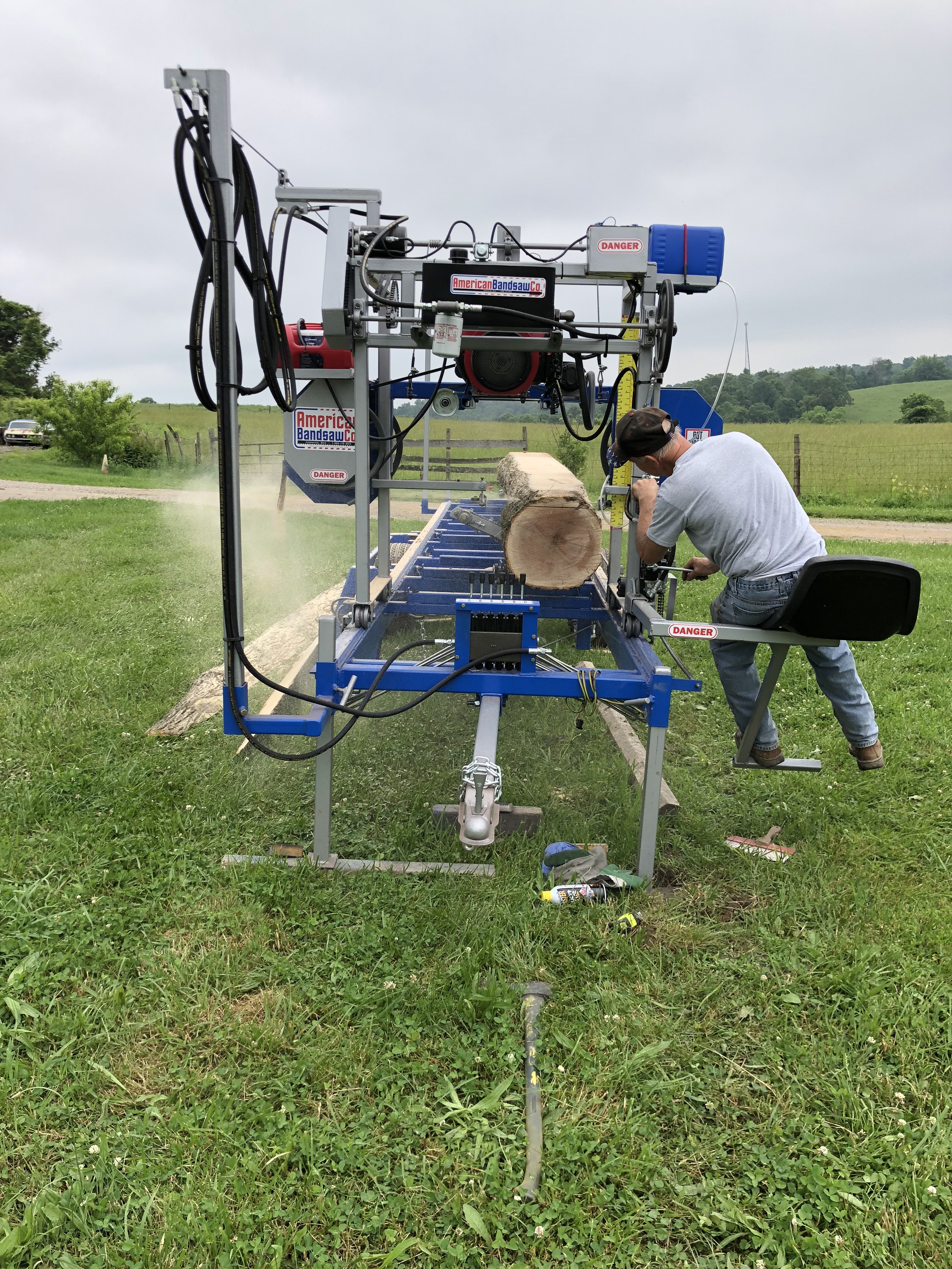 American | American Bandsaw