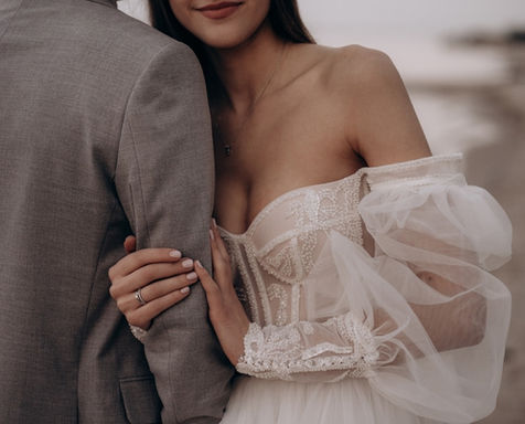 Bridal Couple hangnig